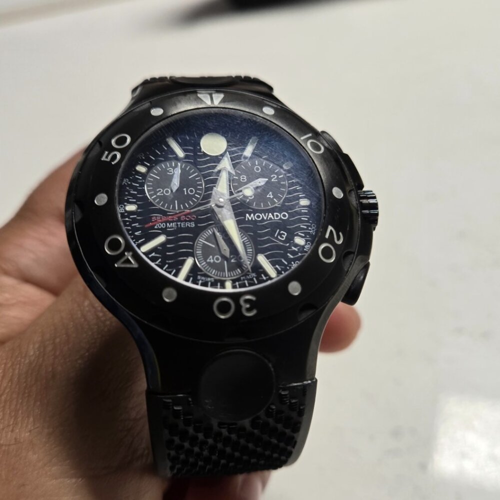 Movado serie kautschuk  800